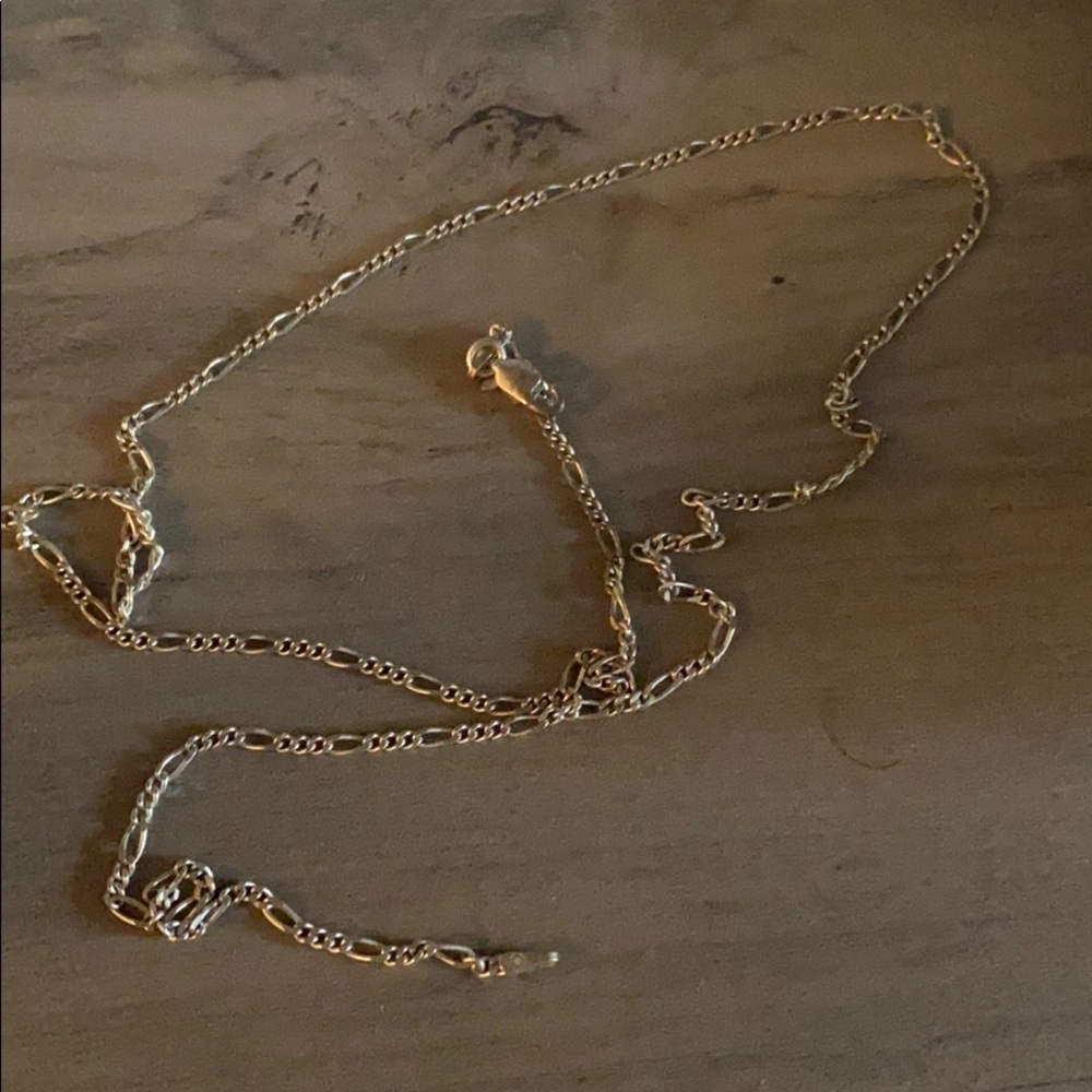 Silver chain 23 inches